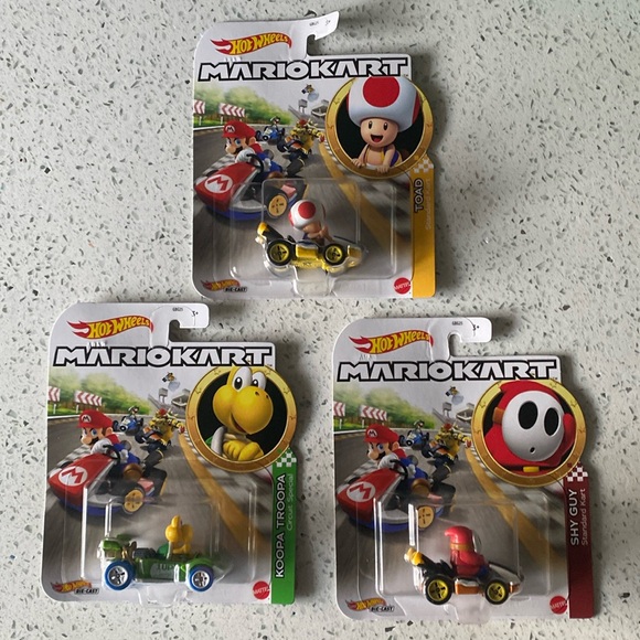 mariokart Other - Hot wheels MarioKart toad shy guy koopa troopa